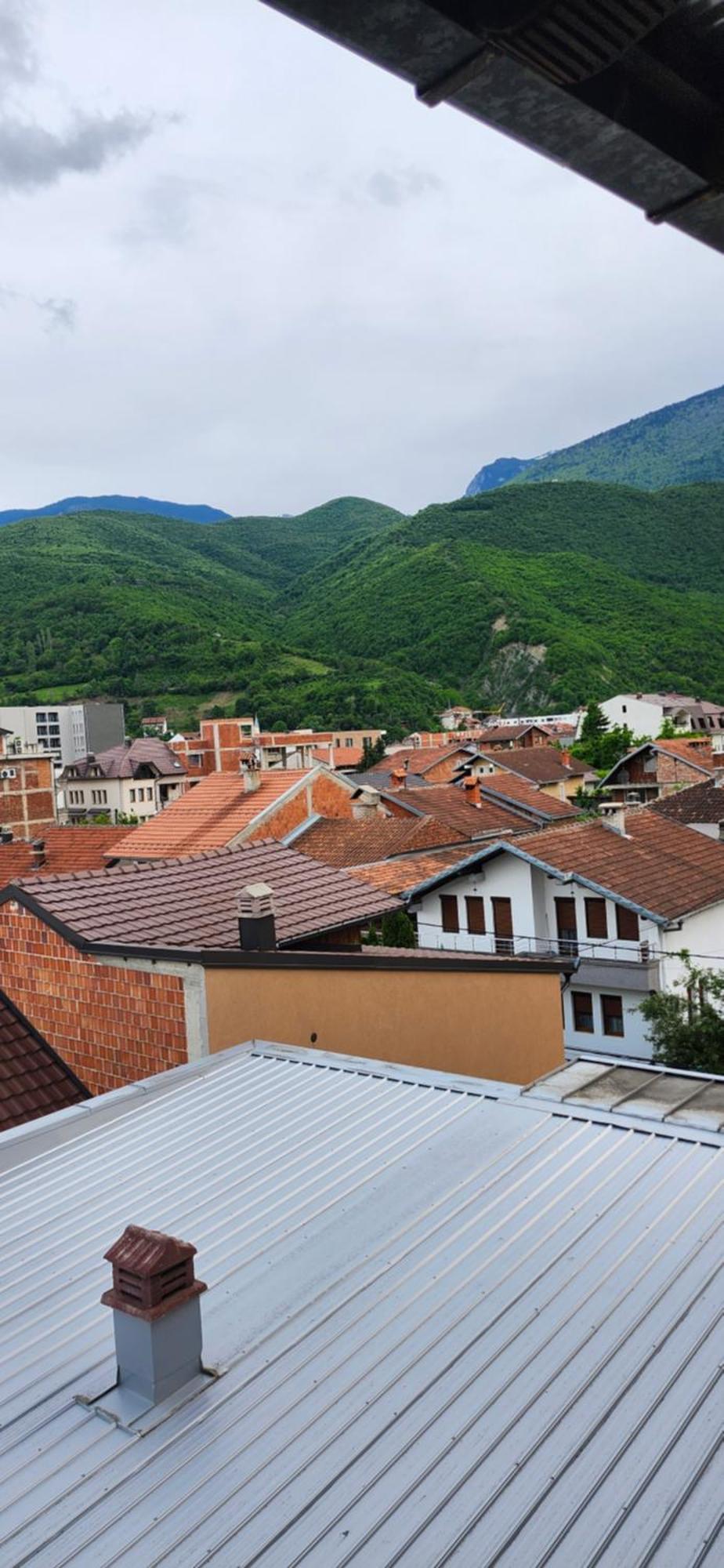 Lovely 1 Bedroom Within Walking Distance, Views ペーチ エクステリア 写真