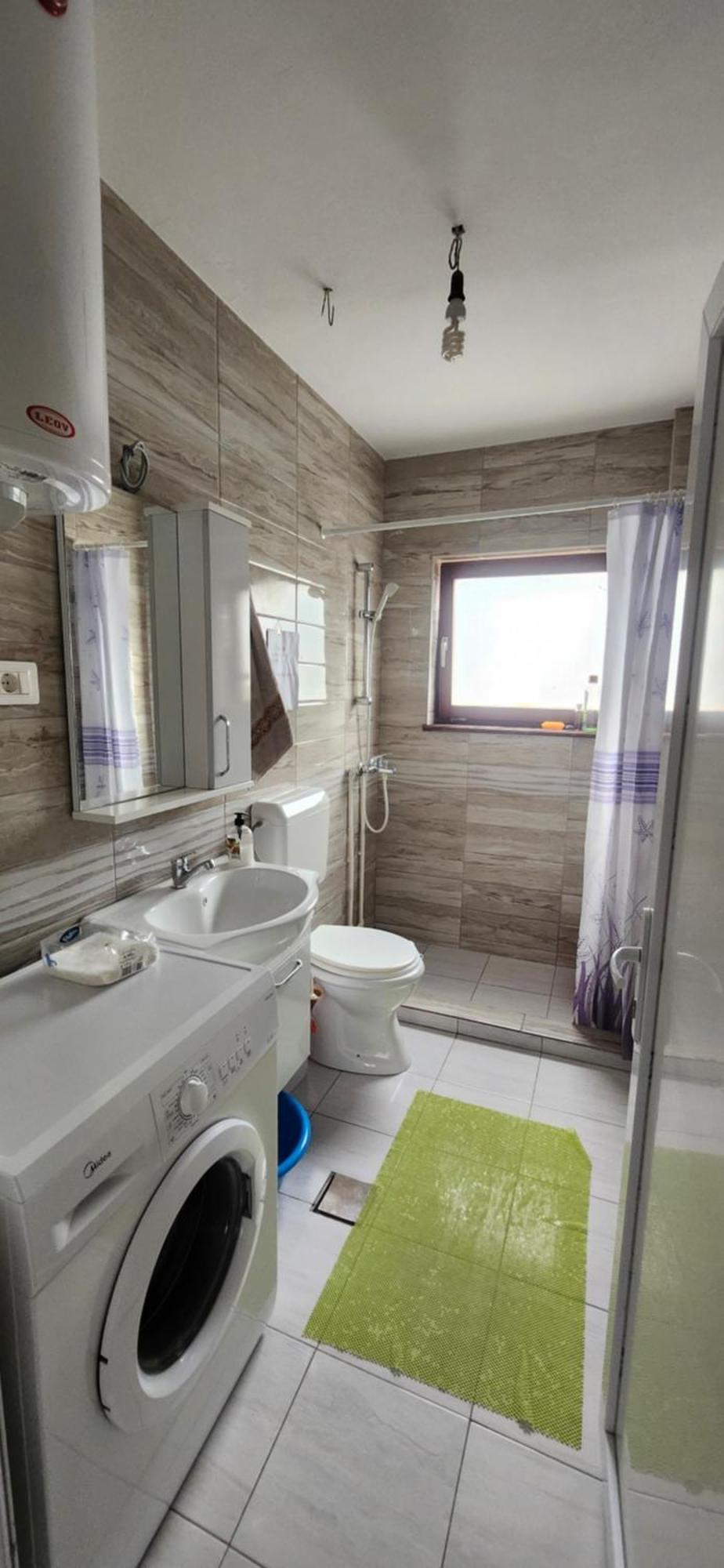 Lovely 1 Bedroom Within Walking Distance, Views ペーチ エクステリア 写真