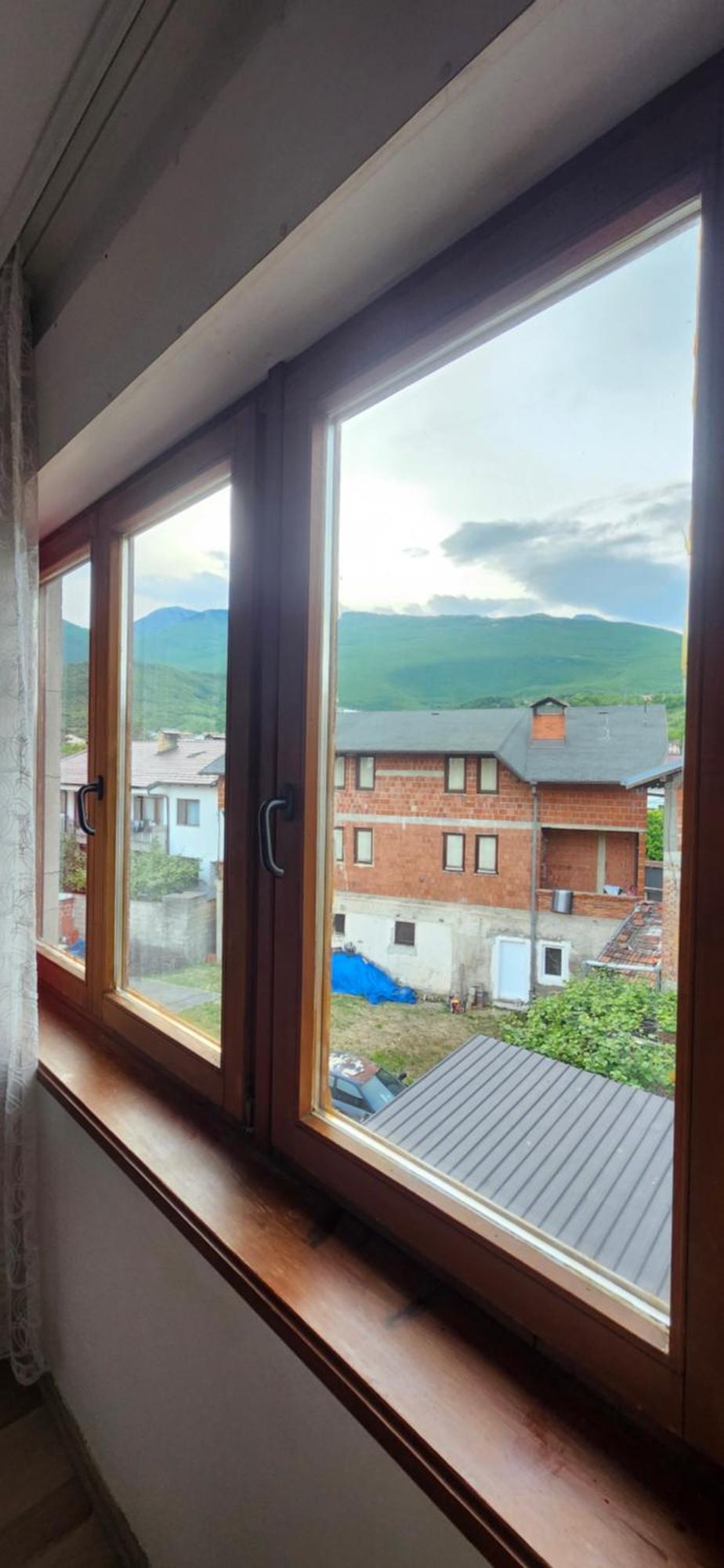 Lovely 1 Bedroom Within Walking Distance, Views ペーチ エクステリア 写真