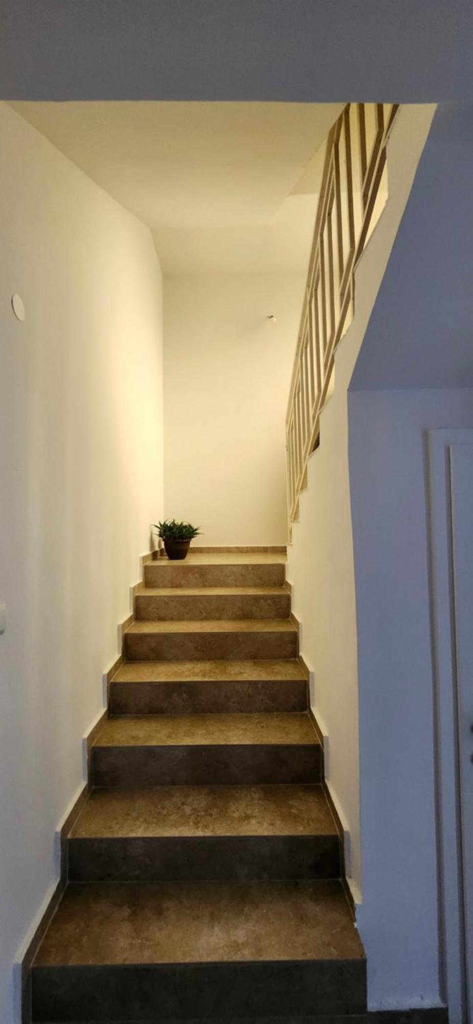 Lovely 1 Bedroom Within Walking Distance, Views ペーチ エクステリア 写真