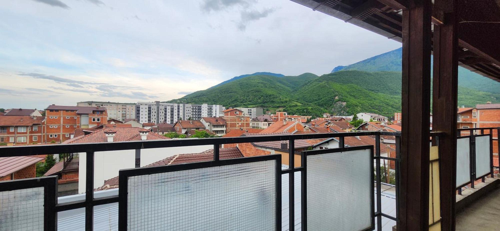 Lovely 1 Bedroom Within Walking Distance, Views ペーチ エクステリア 写真
