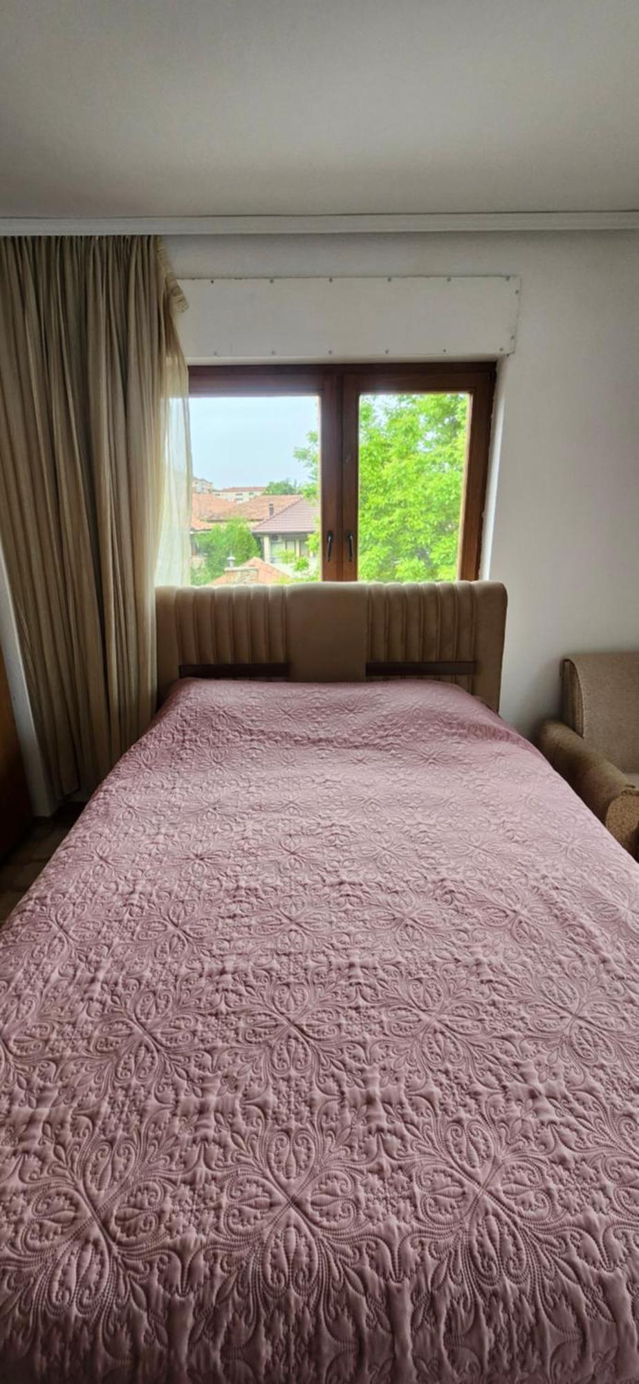 Lovely 1 Bedroom Within Walking Distance, Views ペーチ エクステリア 写真