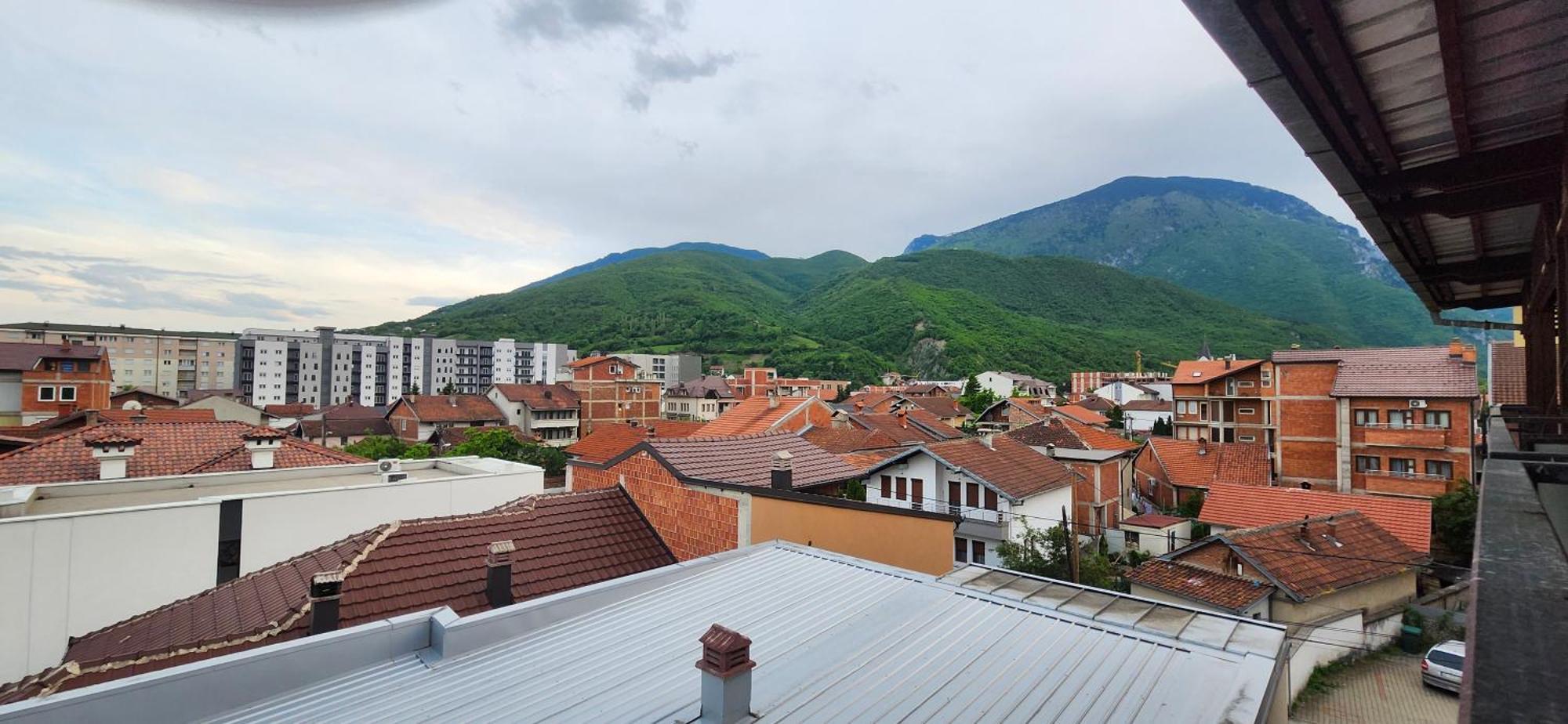 Lovely 1 Bedroom Within Walking Distance, Views ペーチ エクステリア 写真
