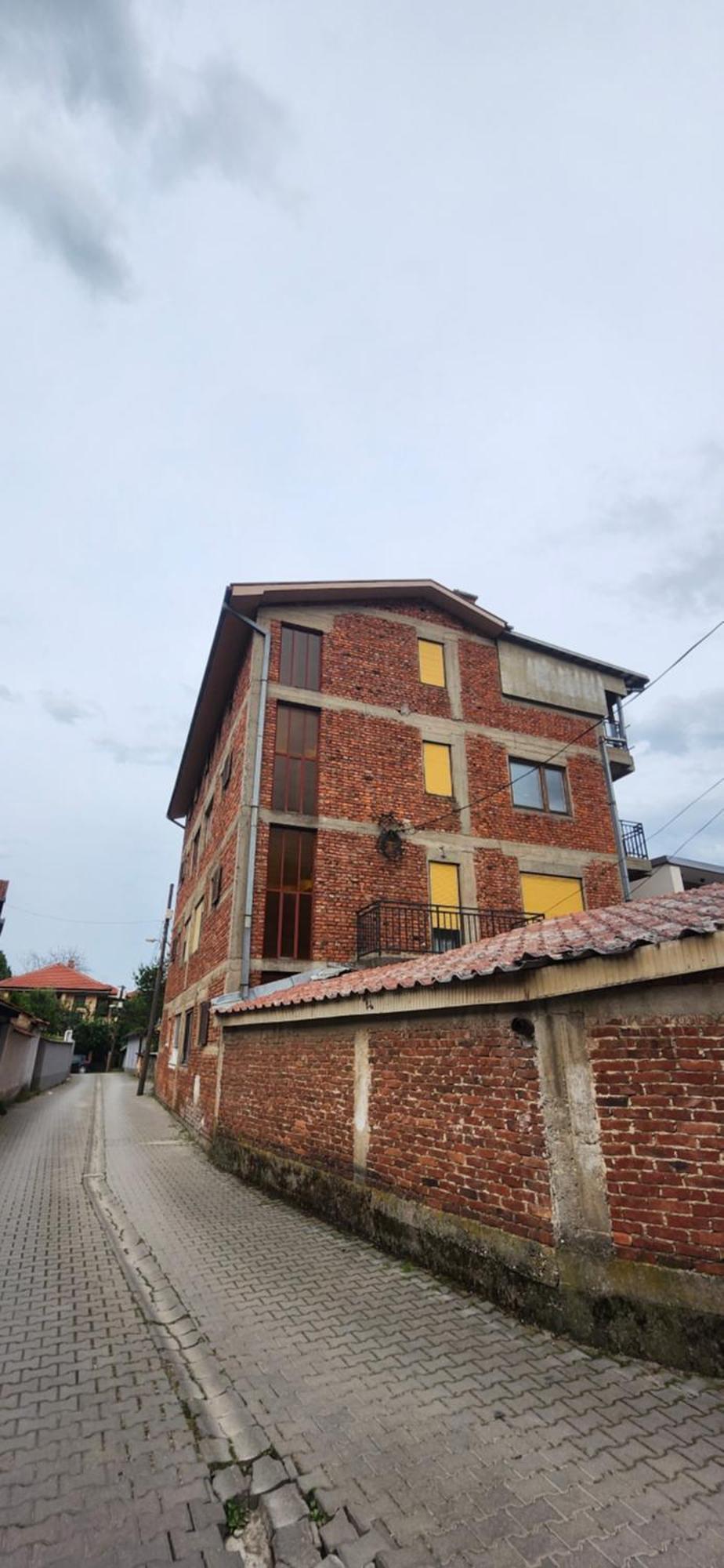 Lovely 1 Bedroom Within Walking Distance, Views ペーチ エクステリア 写真