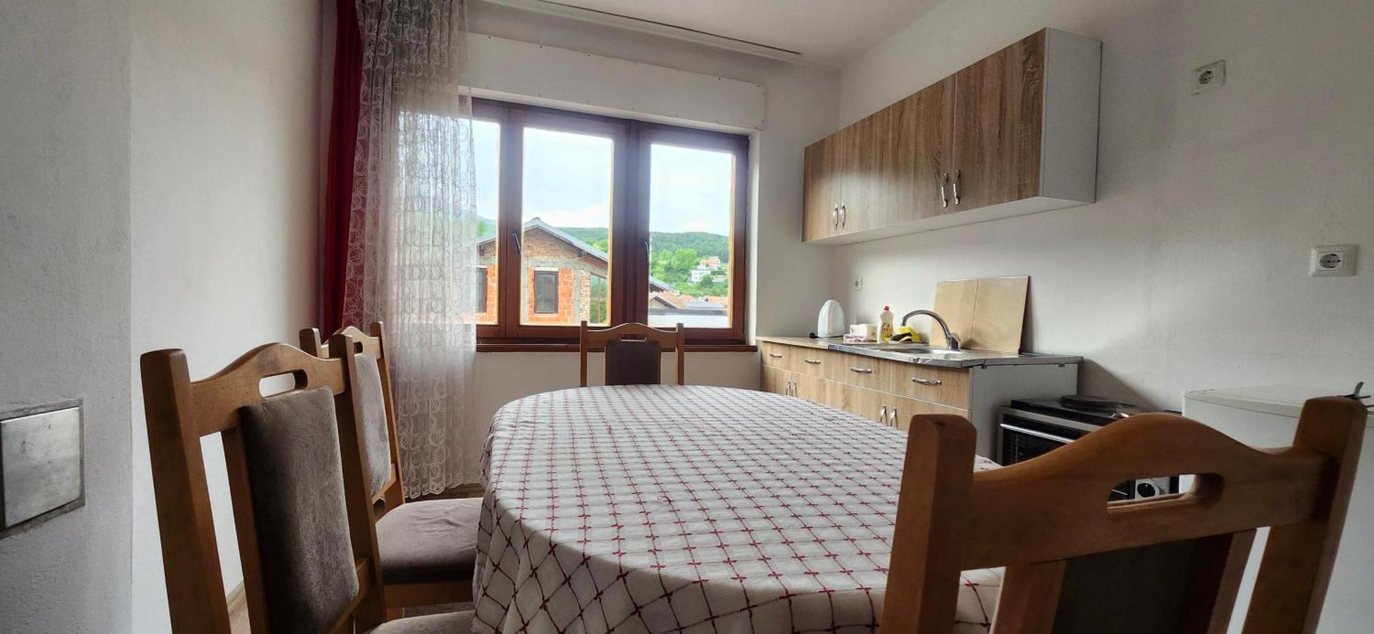 Lovely 1 Bedroom Within Walking Distance, Views ペーチ エクステリア 写真